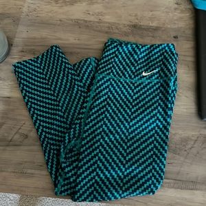 Nike Dri Fit leggings size Med